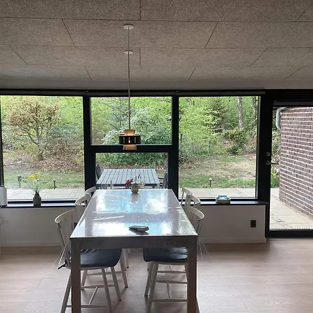 4 Star In Ferienhaus *